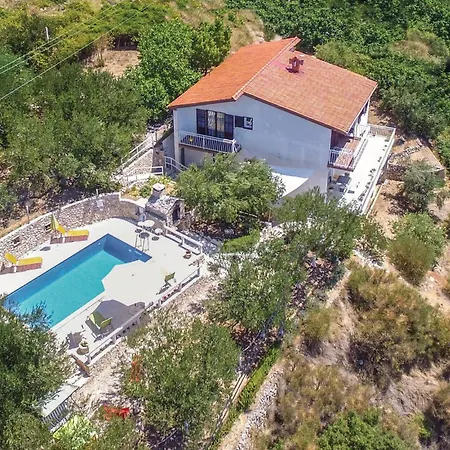 Ferienhaus Agmatosa Iii *